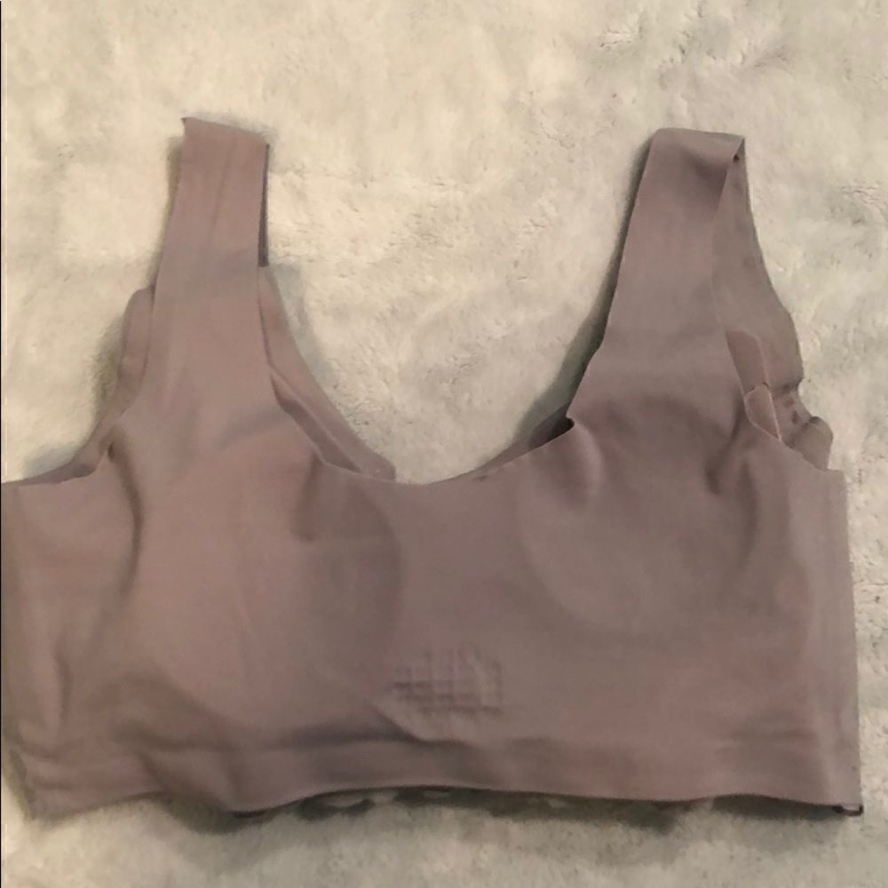 Silicone cup bra - Picture 2 of 4